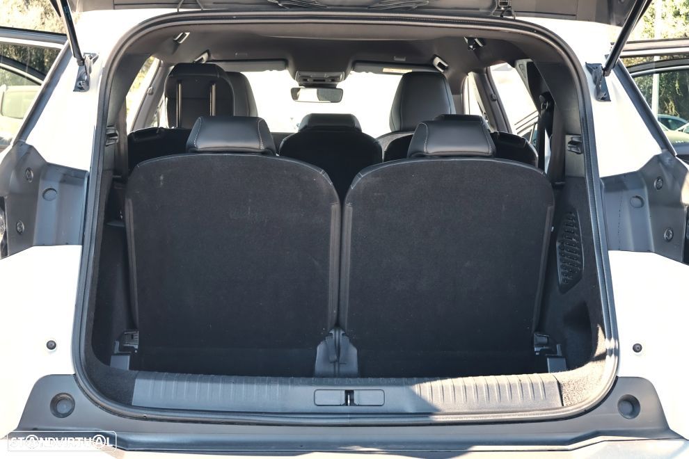 Peugeot 5008 1.2 Hybrid Allure e-DCS6 - 18