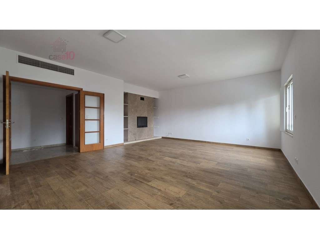 Apartamento T3 para venda na zona norte do Parque das Nações - Grande imagem: 2/27