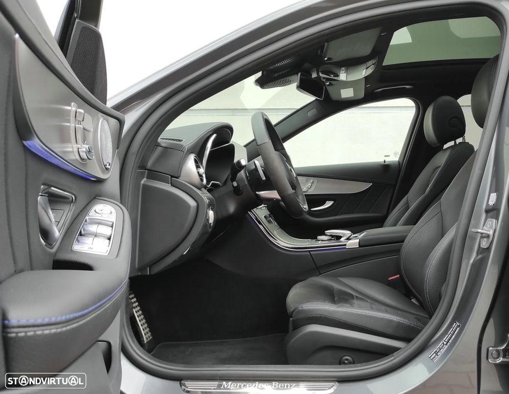 Mercedes-Benz C 300 de AMG Line - 24