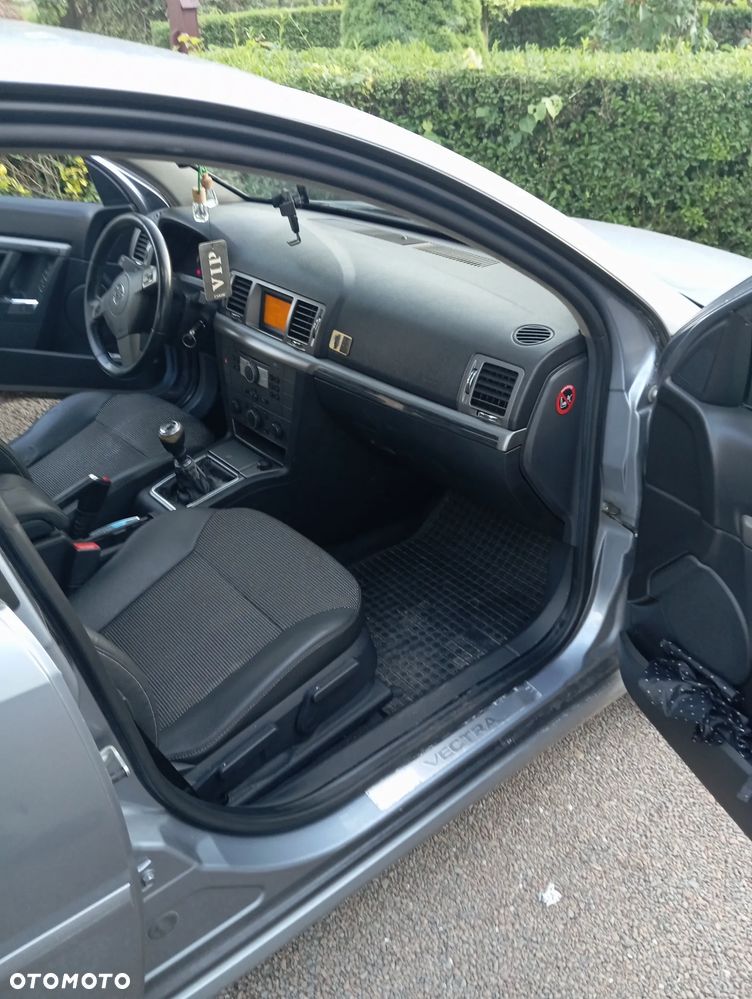 Opel Vectra 1.9 CDTI Cosmo - 5