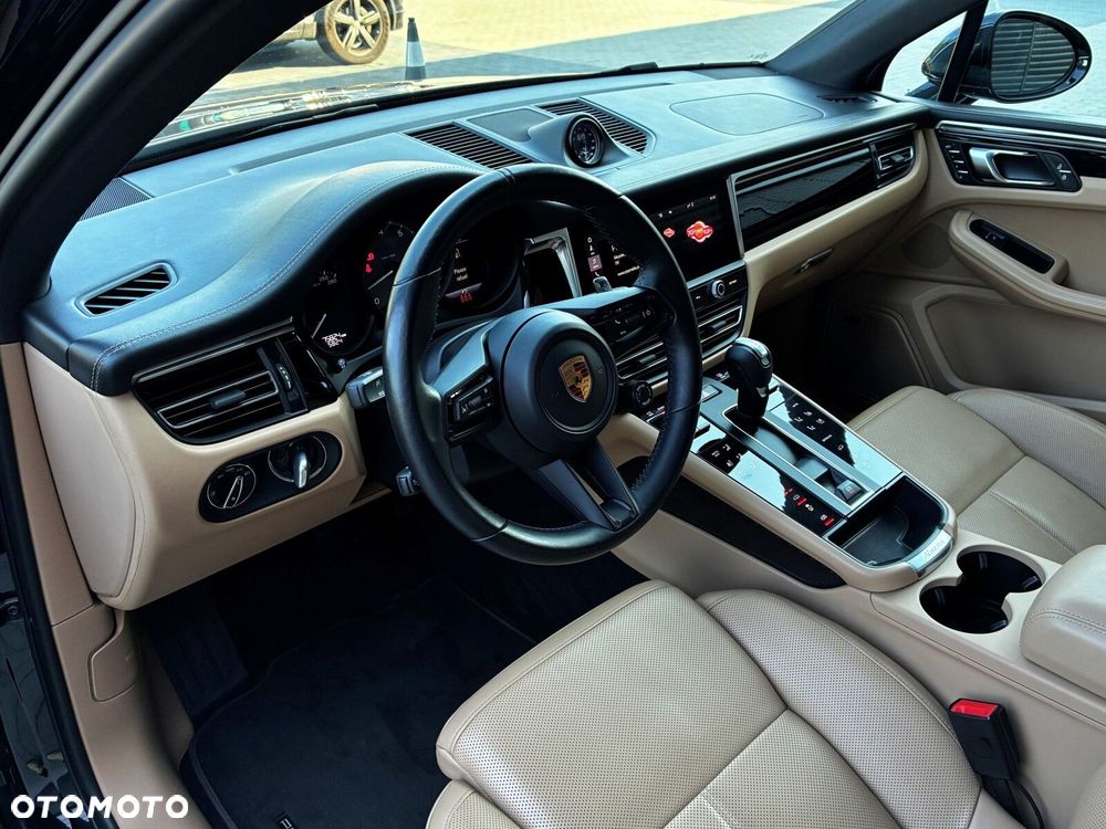 Porsche Macan - 20