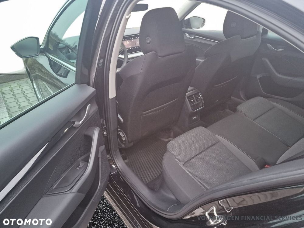 Skoda Octavia 1.5 TSI Selection - 8