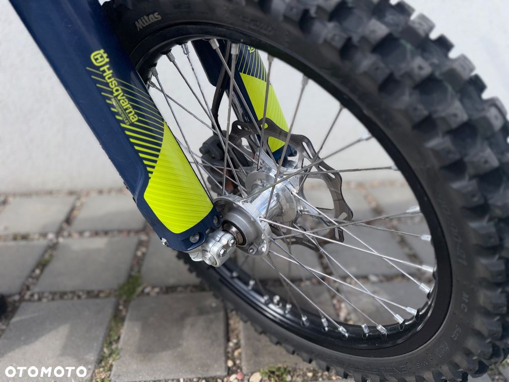 Husqvarna FE - 4