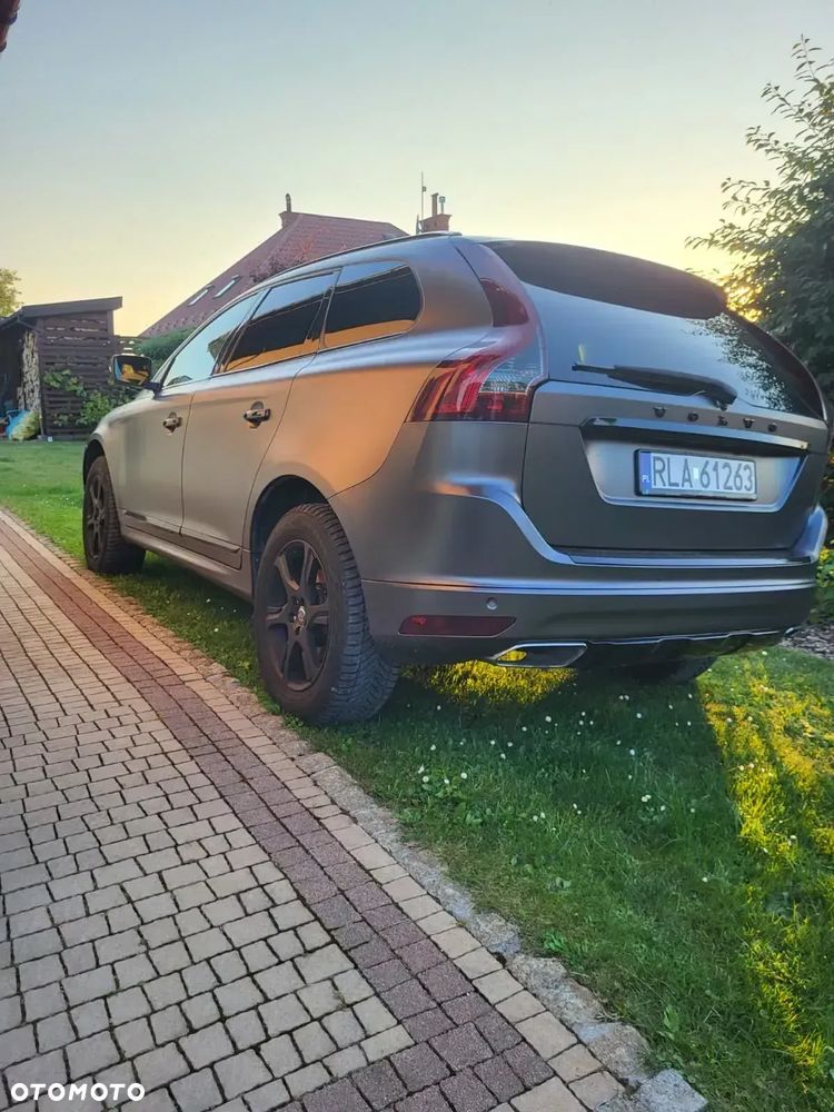 Volvo XC 60 D4 AWD Summum - 2