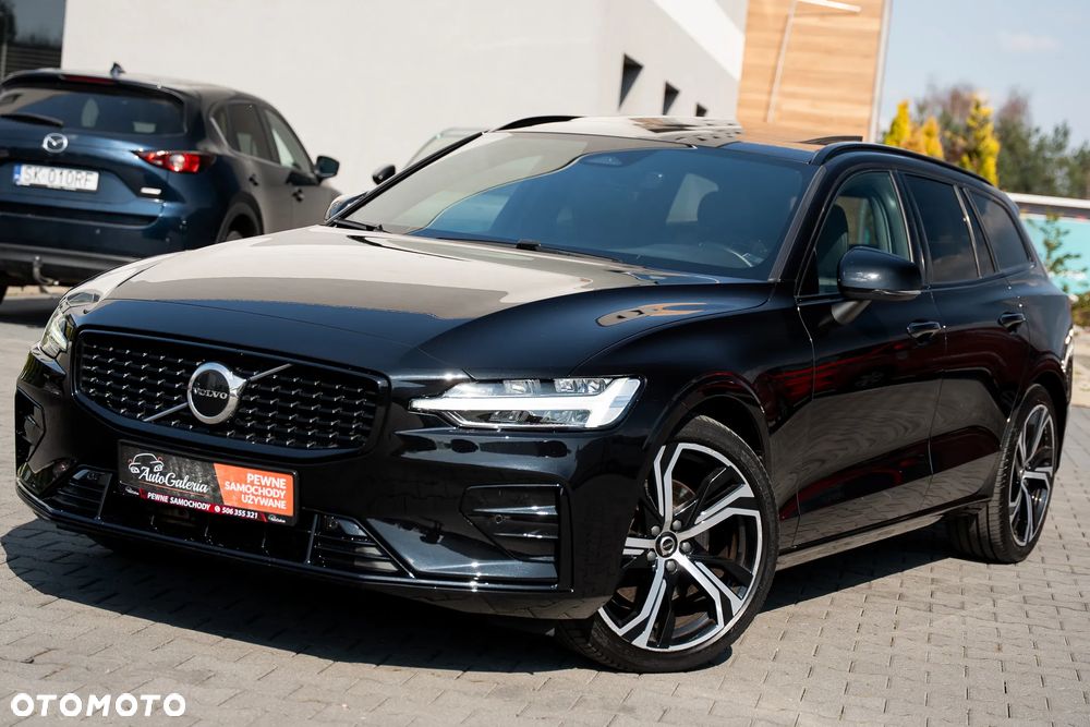 Volvo V60 B4 B DKG Ultimate Dark - 1