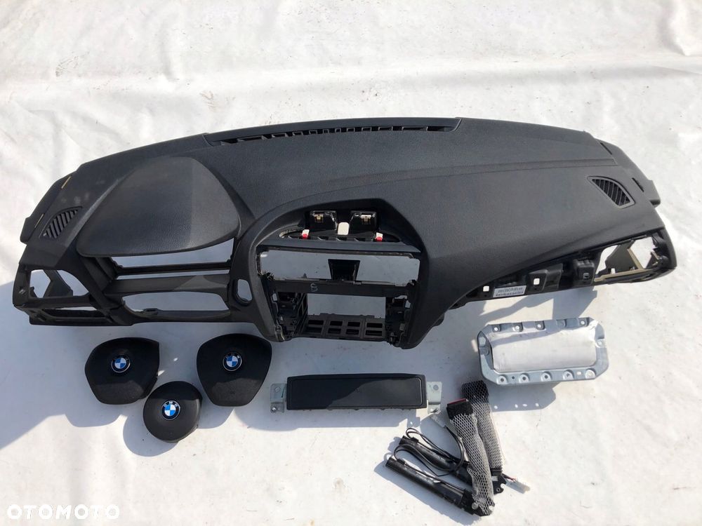 bmw 1 f20 f21 deska kokpit konsola poduszki pasy - 1