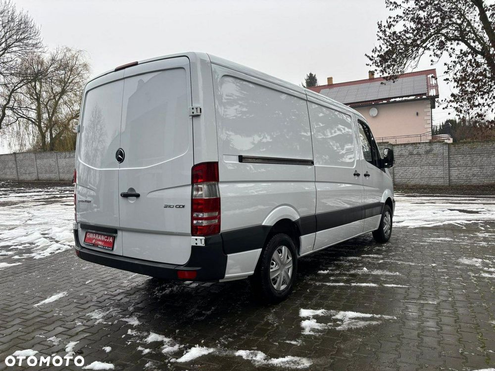 Mercedes-Benz Sprinter - 3
