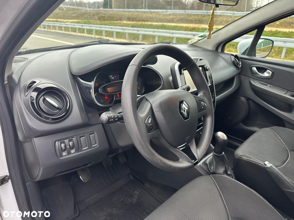 Renault Clio 1.5 dCi 75 Expression - 12