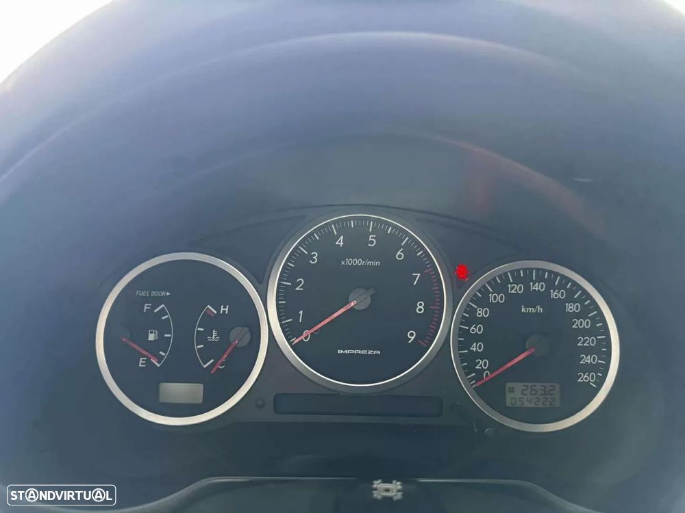 Subaru Impreza Sedan 2.0 WRX - 16