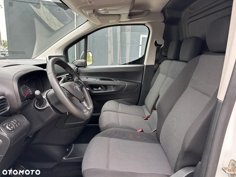Opel Combo - 28