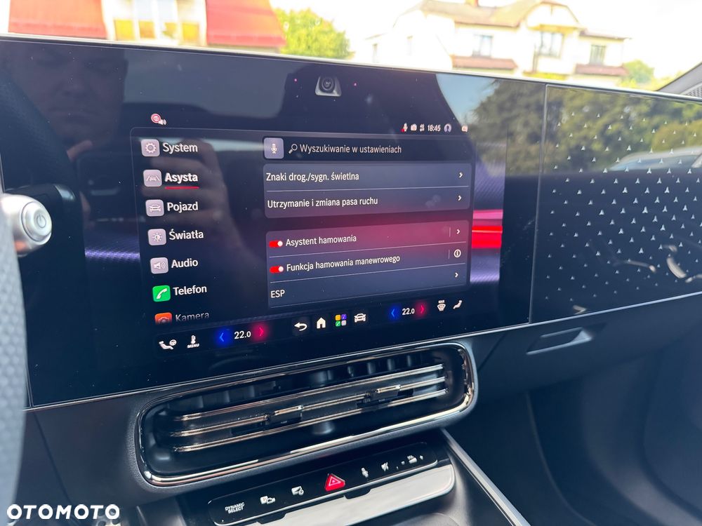 Mercedes-Benz CLA 250 + mit Technologie Edition - 32