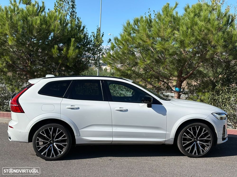 Volvo XC 60 2.0 T6 PHEV R-Design AWD - 9