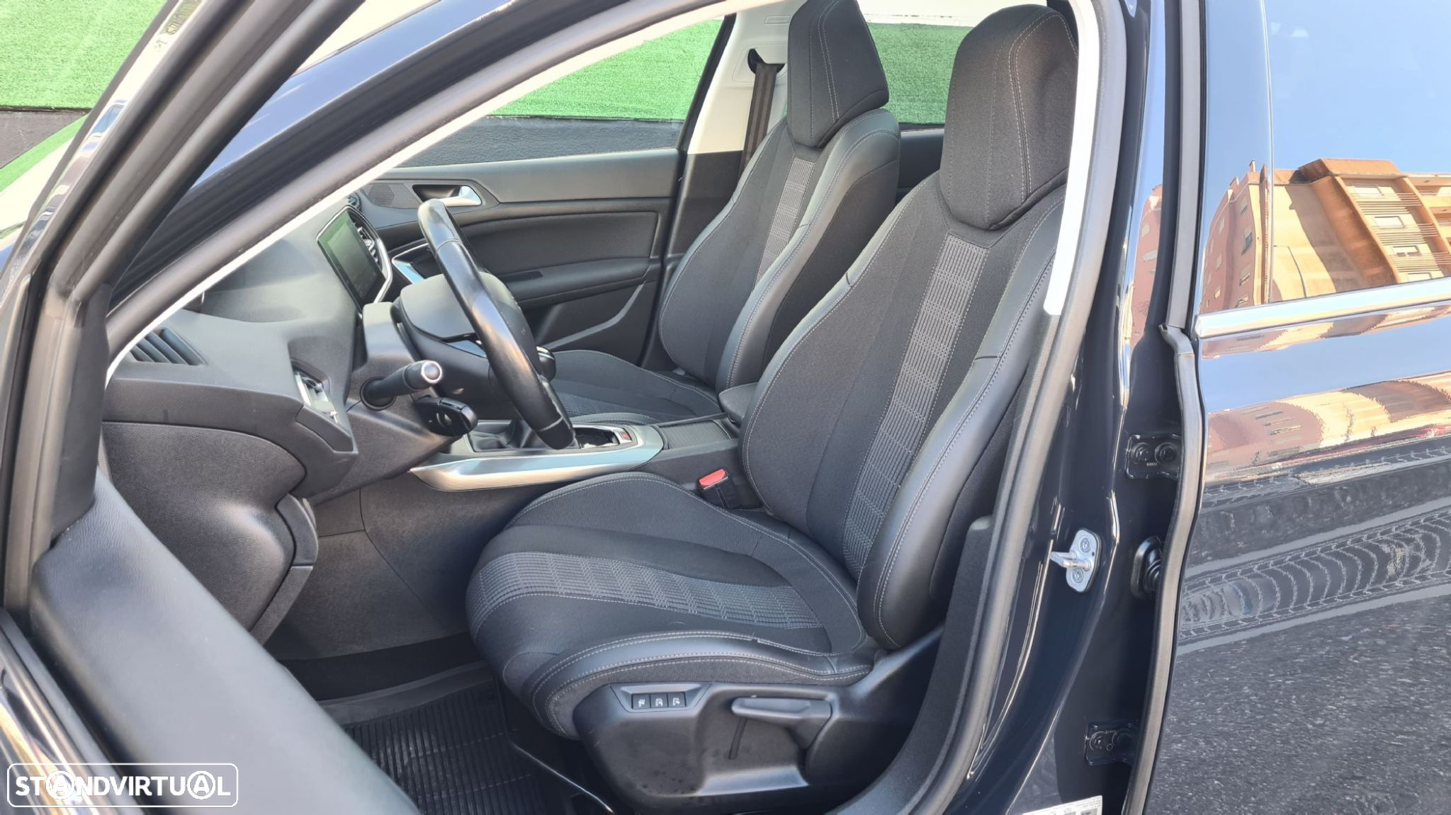 Peugeot 308 SW 1.5 BlueHDi Allure - 35