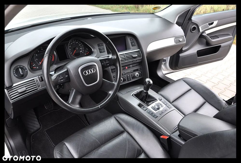 Audi A6 Limousine 2.4 - 5