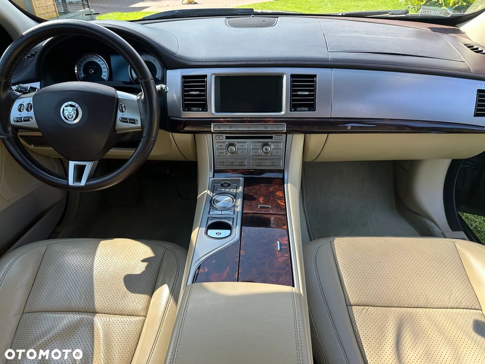 Jaguar XF 3.0 V6 D S Premium Luxury - 8