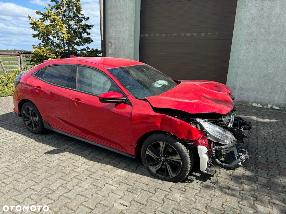 Honda Civic 1.5 i-VTEC Turbo CVT Sport - 9