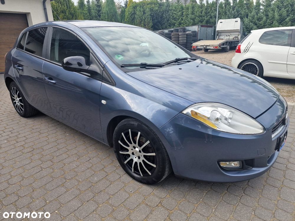 Fiat Bravo 1.4 16V Dynamic - 9