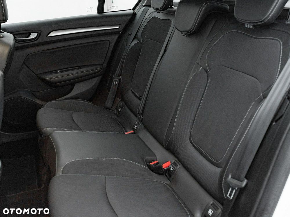 Renault Megane 1.5 Blue dCi Intens EDC - 27