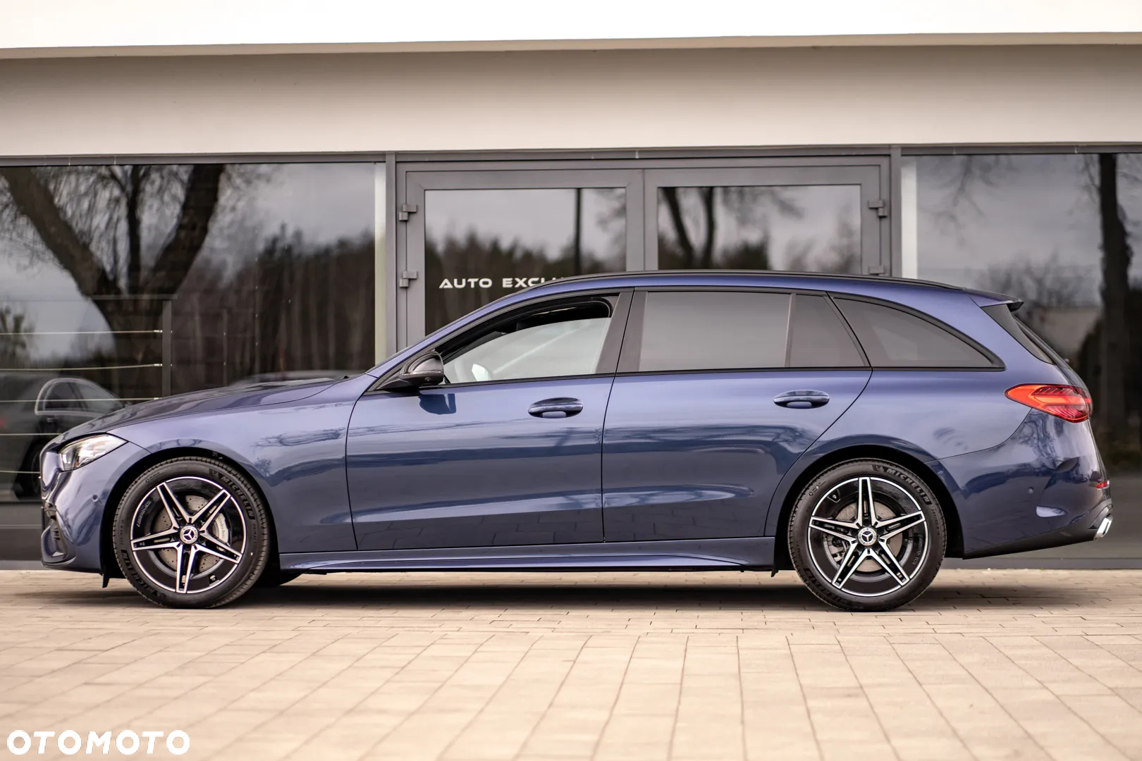 Mercedes-Benz Klasa C 200 4Matic T 9G-TRONIC AMG Line Advanced - 20
