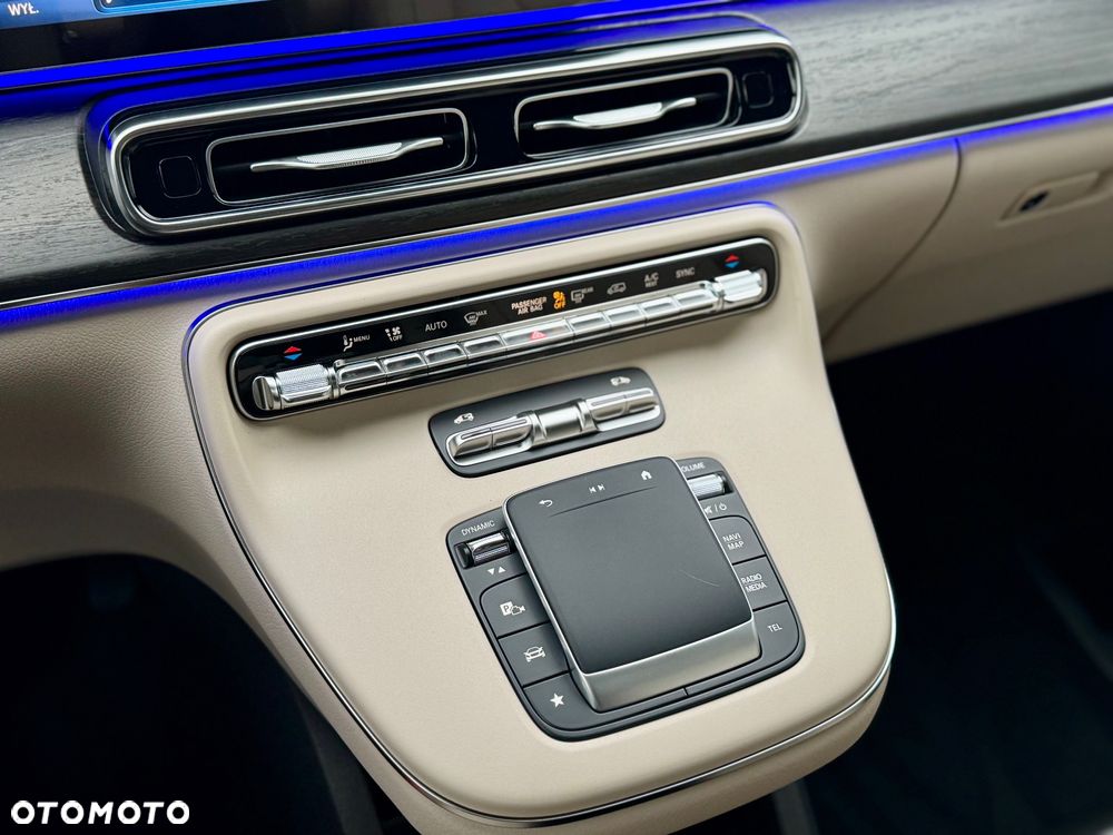 Mercedes-Benz Klasa V 300 mHEV 9G-Tronic Avantgarde (d³ugi) - 26