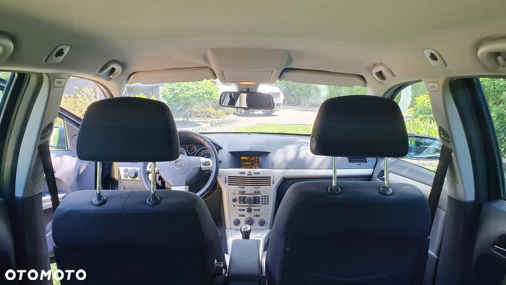 Opel Astra 1.7 CDTI - 16