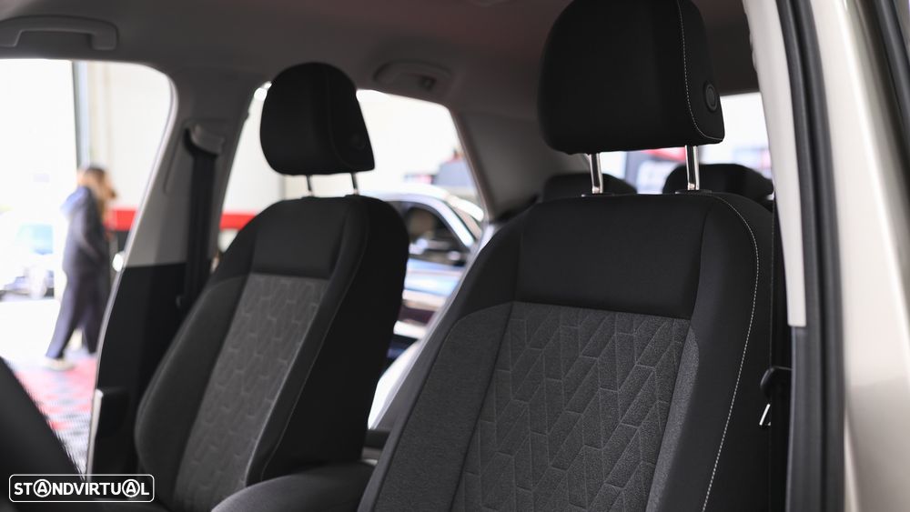 VW T-Roc 1.5 TSI OPF DSG Move - 53