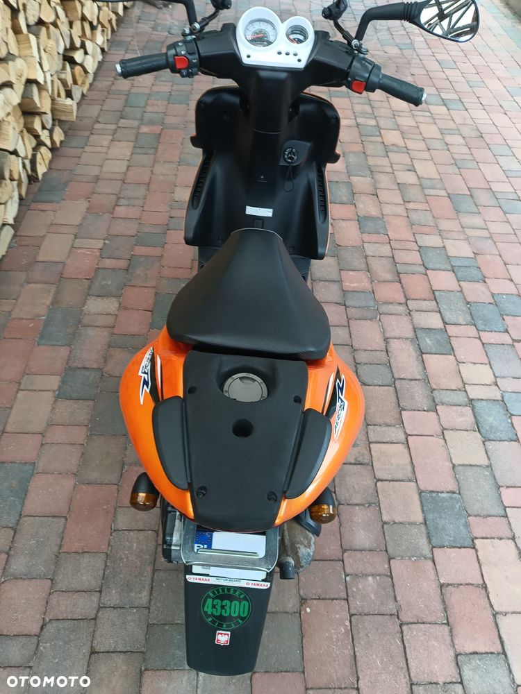Yamaha Aerox - 4