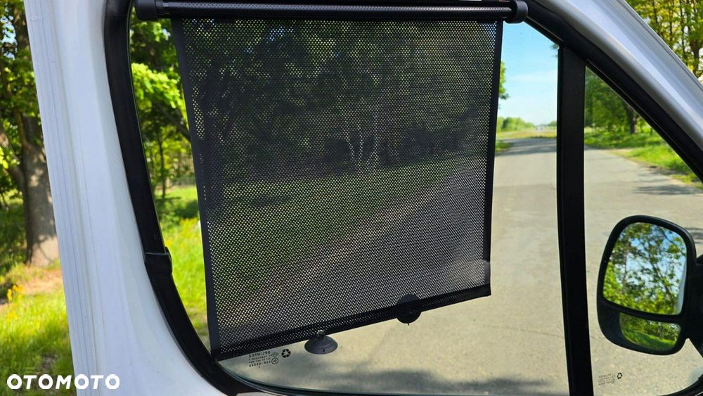 Renault Trafic - 23