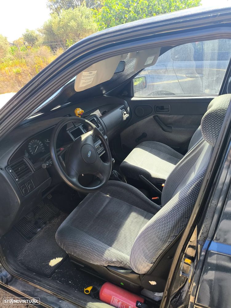 Ford Escort 1.3 CL - 7