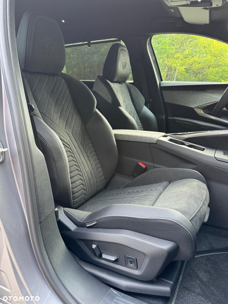 Peugeot 5008 1.2 PureTech mHEV Allure Pack S&S e-DCS6 - 15