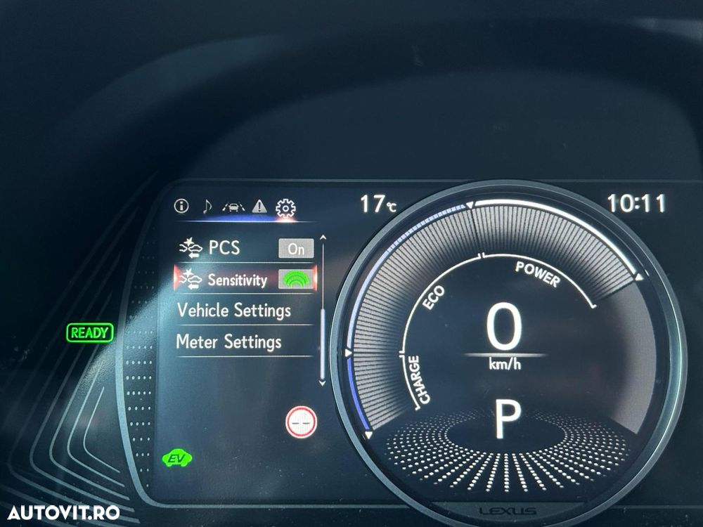 Lexus UX 250h 2.0L HEV 20H- (178 HP) 4X4 CVT Executive - 24