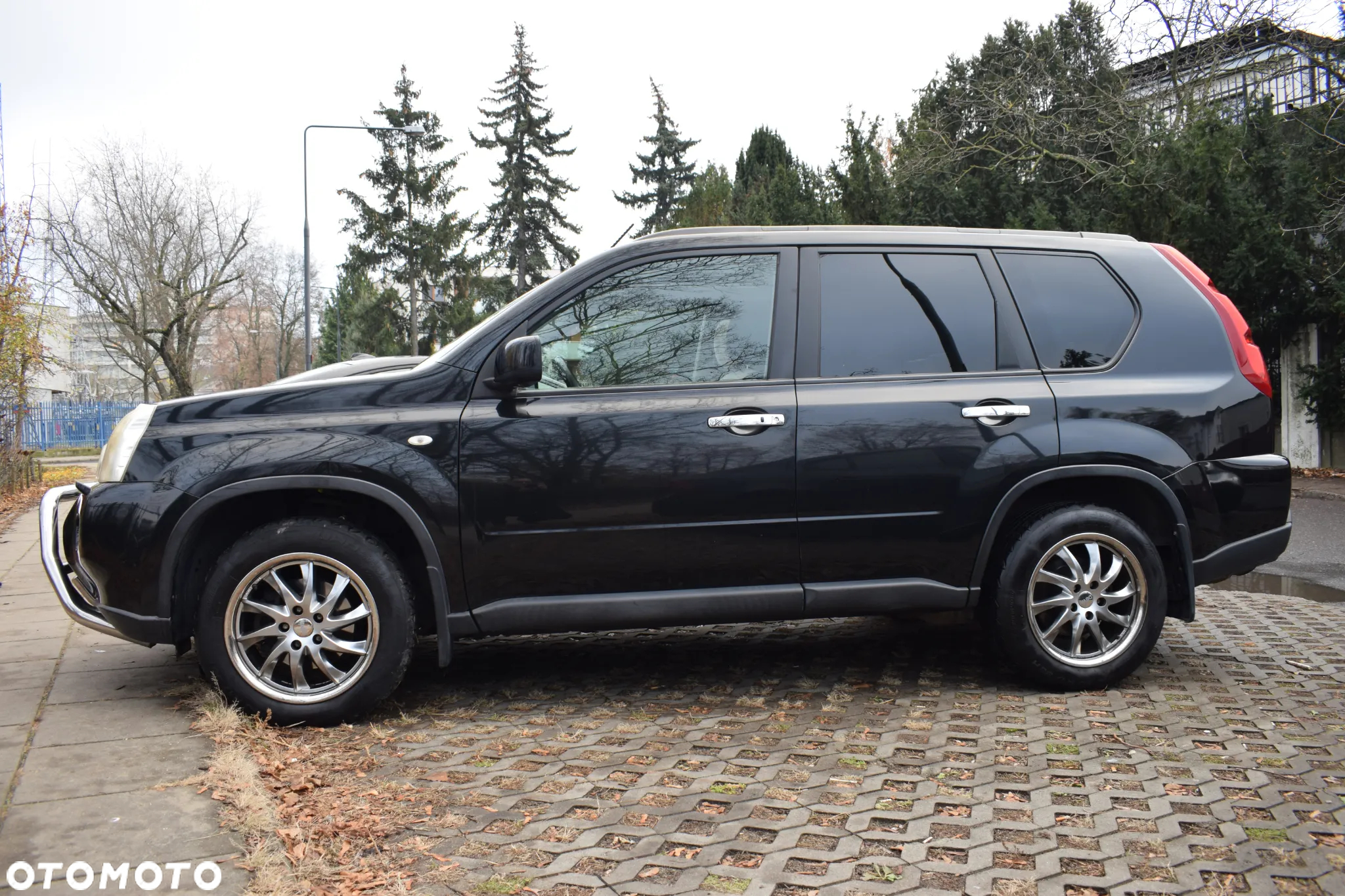Nissan X-Trail 2.0 dCi 4x4 DPF SE - 3