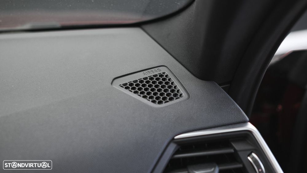 BMW M4 Competition Pack 50 anos M - 46