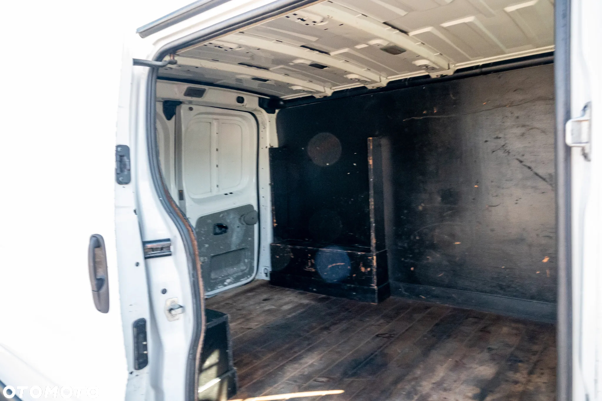 Renault Trafic - 15