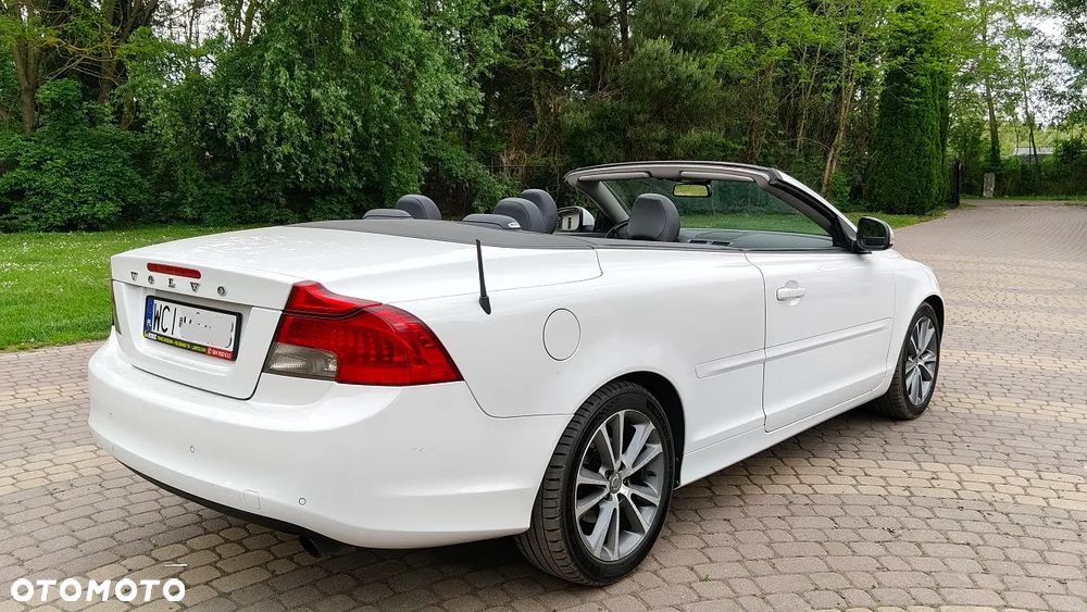 Volvo C70 D4 Momentum - 9