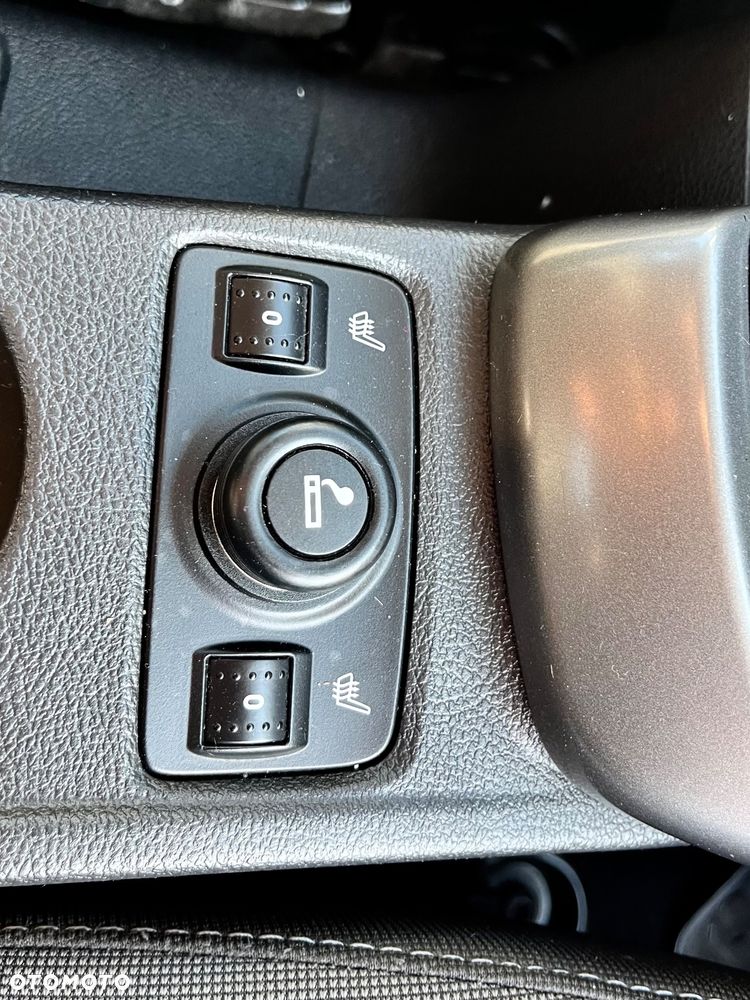 Ford Focus 1.0 EcoBoost STart-Stopp-System TITANIUM - 24
