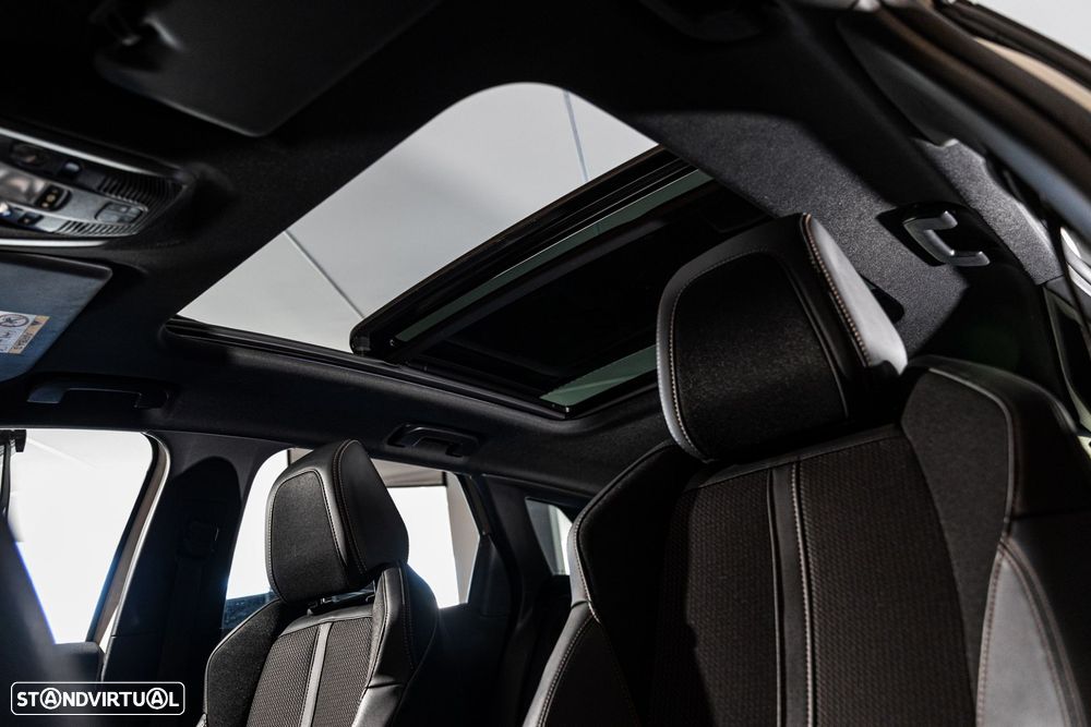 Peugeot 3008 1.6 Hybrid GT e-EAT8 - 19