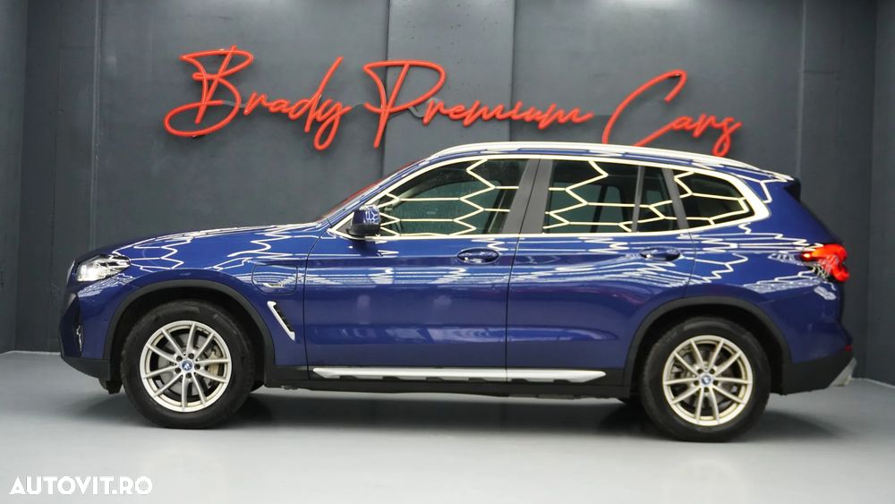 BMW X3 xDrive30e AT PHEV - 3