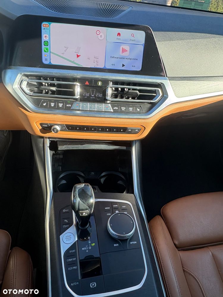 BMW Seria 3 - 16