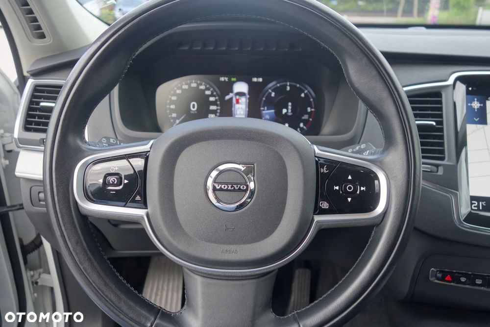 Volvo XC 90 B5 D AWD Momentum 7os - 18