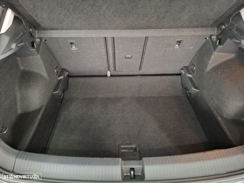 VW T-Roc 1.0 TSI Life - 24