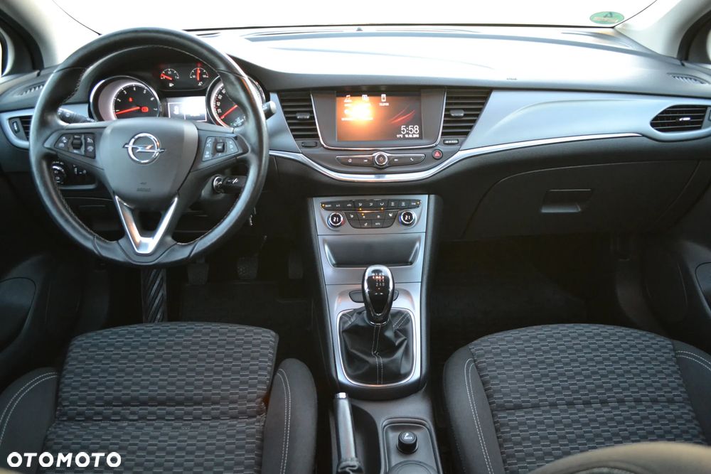 Opel Astra - 5