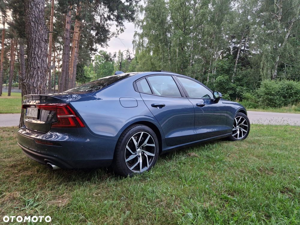 Volvo S60 T6 AWD Momentum Pro - 8