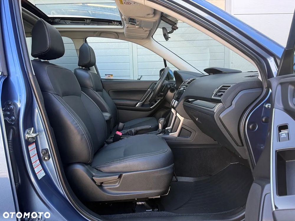 Subaru Forester 2.0 XT Sport Lineartronic - 12