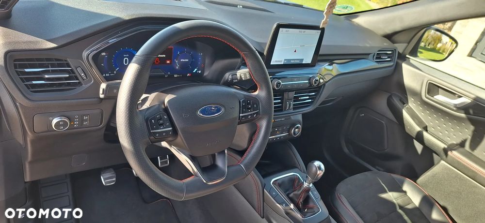 Ford Kuga 2.0 EcoBlue Hybrid ST-LINE X - 15