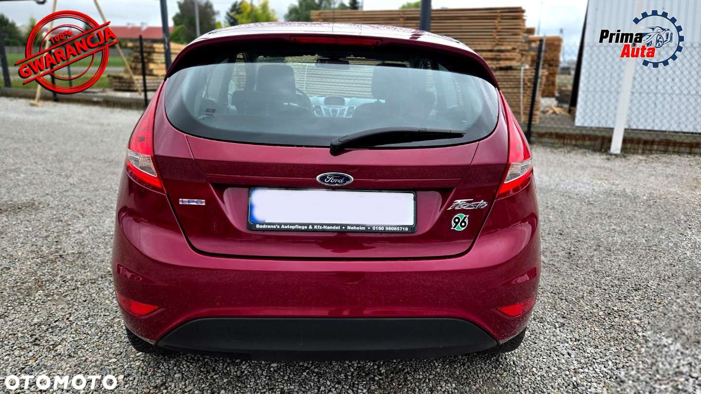 Ford Fiesta - 11