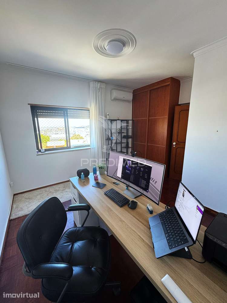 Arrendamento de Apartamento T3 na Cova da Piedade – Localização est... - Grande imagem: 4/16