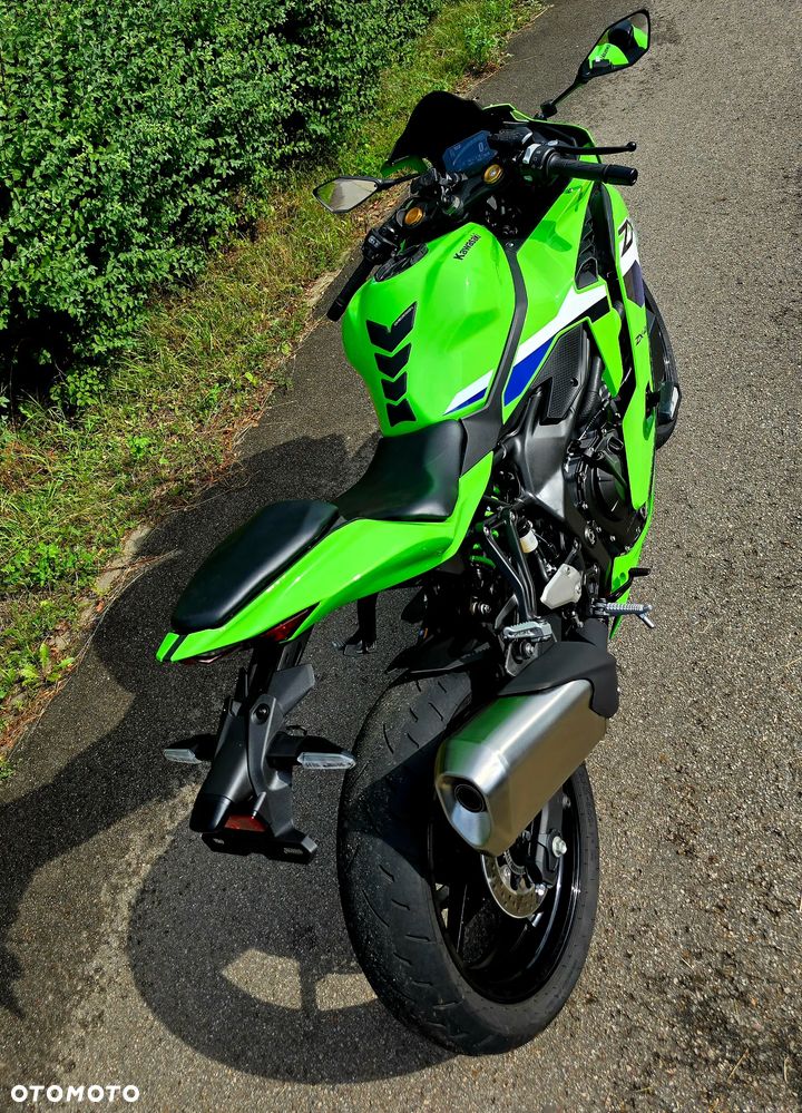 Kawasaki ZX - 11