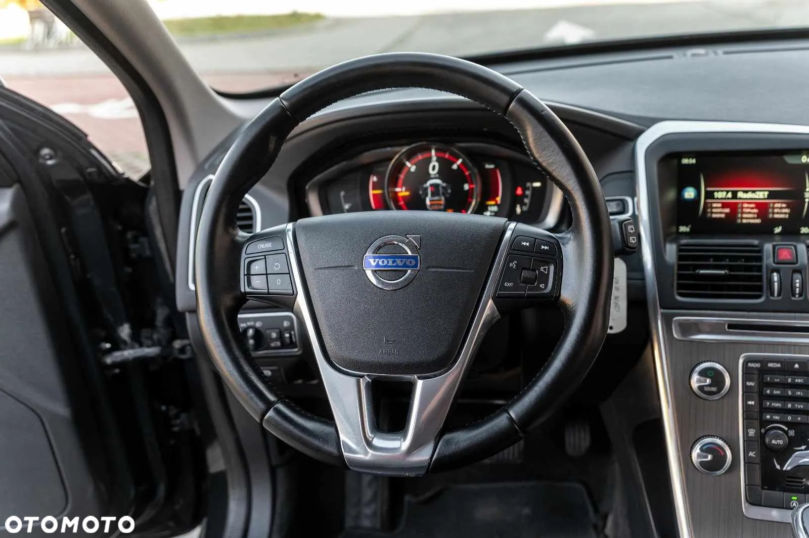 Volvo XC 60 - 18