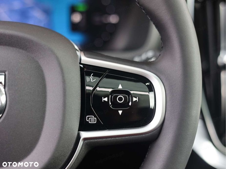 Volvo ES90 - 11